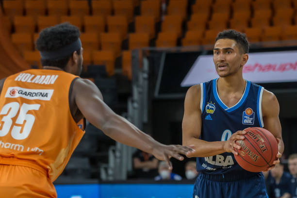 德的恩怨 德的恩怨