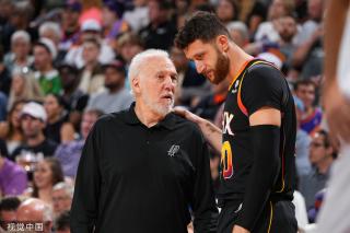 詹姆斯通常 詹姆斯通常